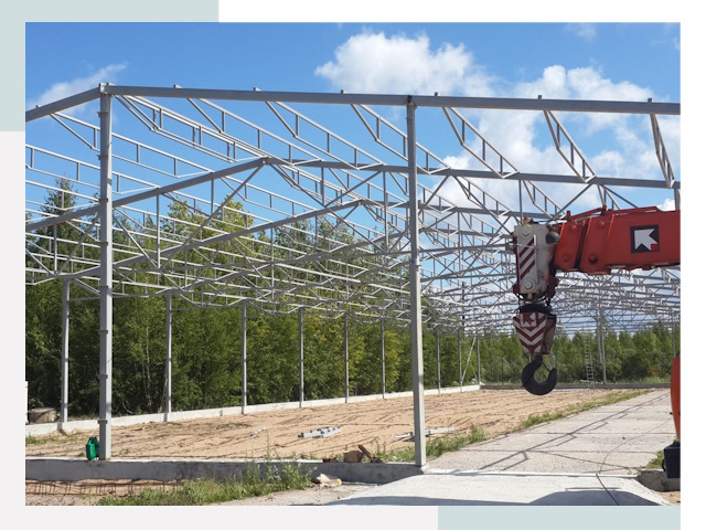 Строительство конюшен в Топки от 608 руб. под ключ